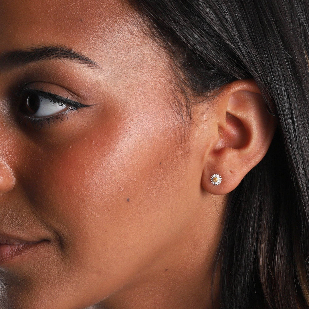 TT51029 Birthday wishes daisy flower earrings