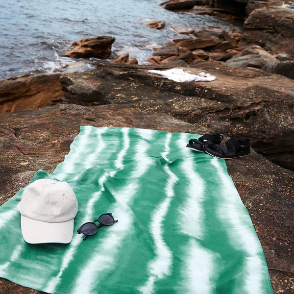 QUICK DRY TOWEL - TIE DYE - MELLOW MEADOW