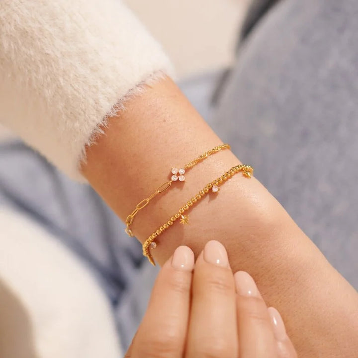 STACKS OF STYLE GOLD STAR BRACELET SET OF 2