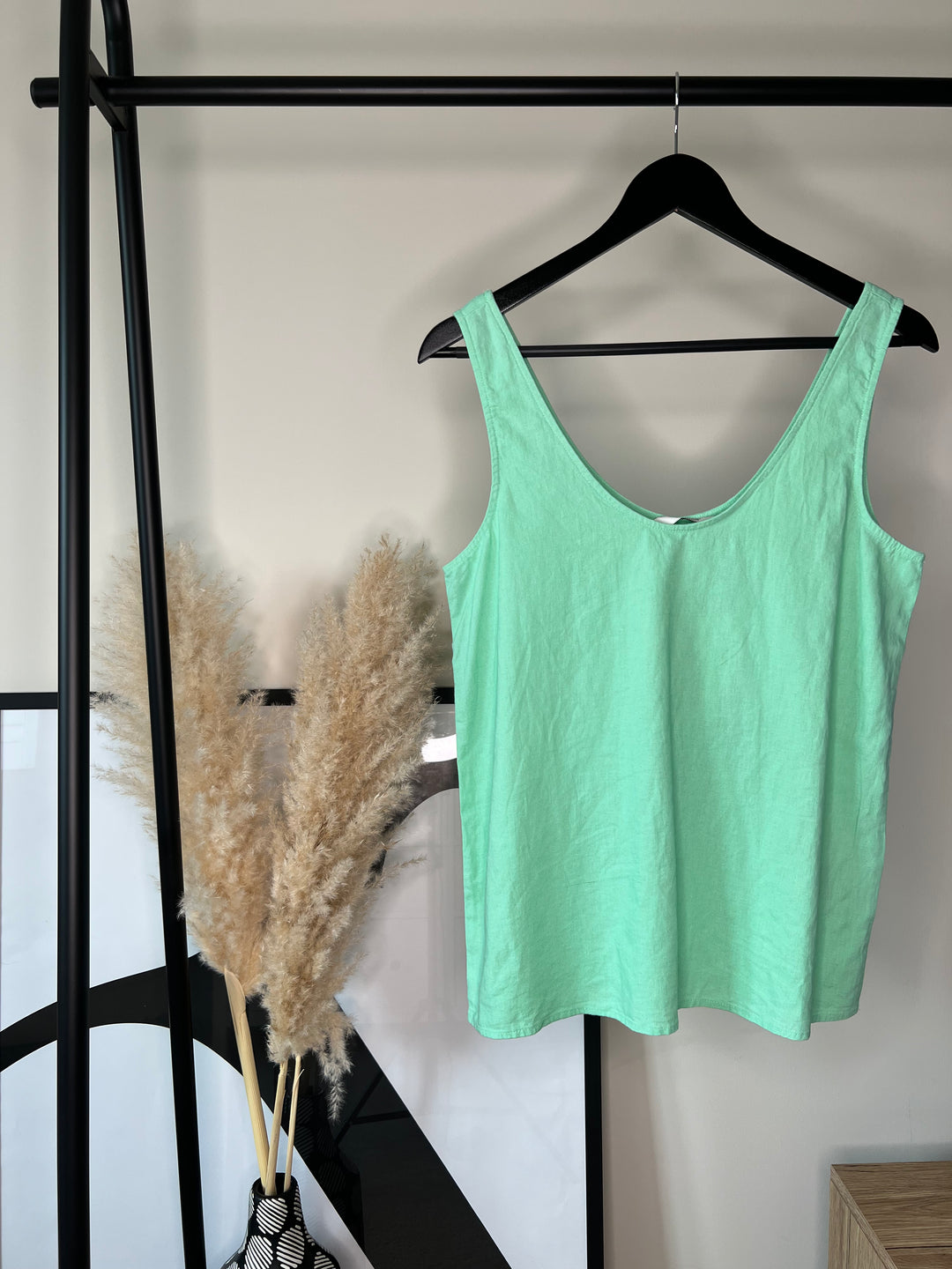 SPRING BUD GREEN FALAKKA TOP