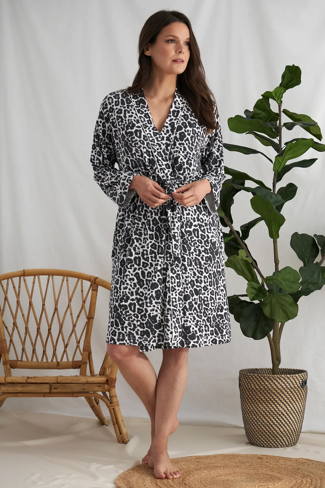 BAMBOO LUXE LEOPARD KIMONO ROBE
