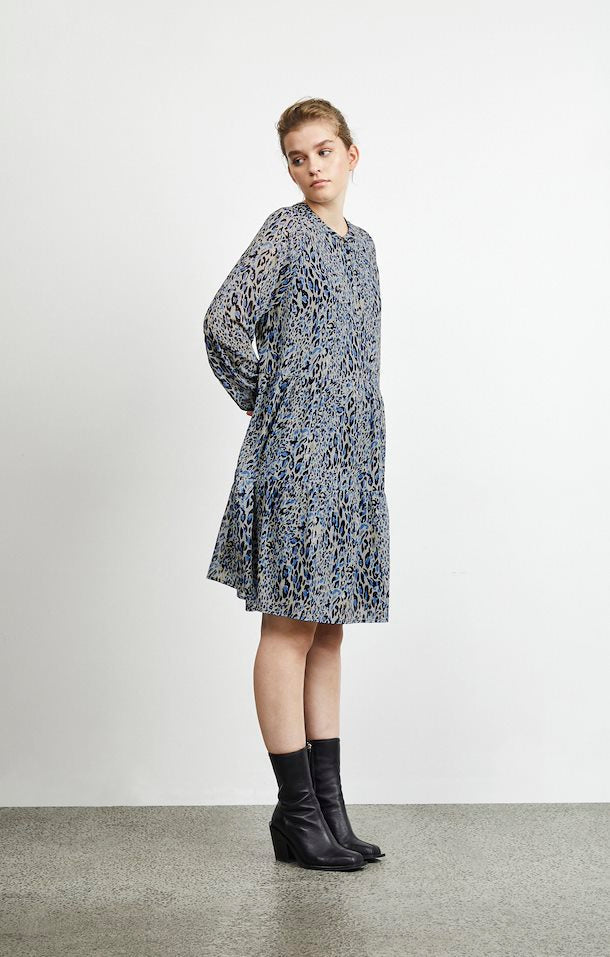 BLUE LEOPARD PRINT DRAMA DRESS