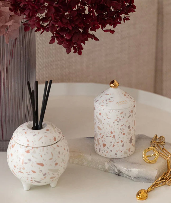 CAMELLIA & WHITE LOTUS REED DIFFUSER