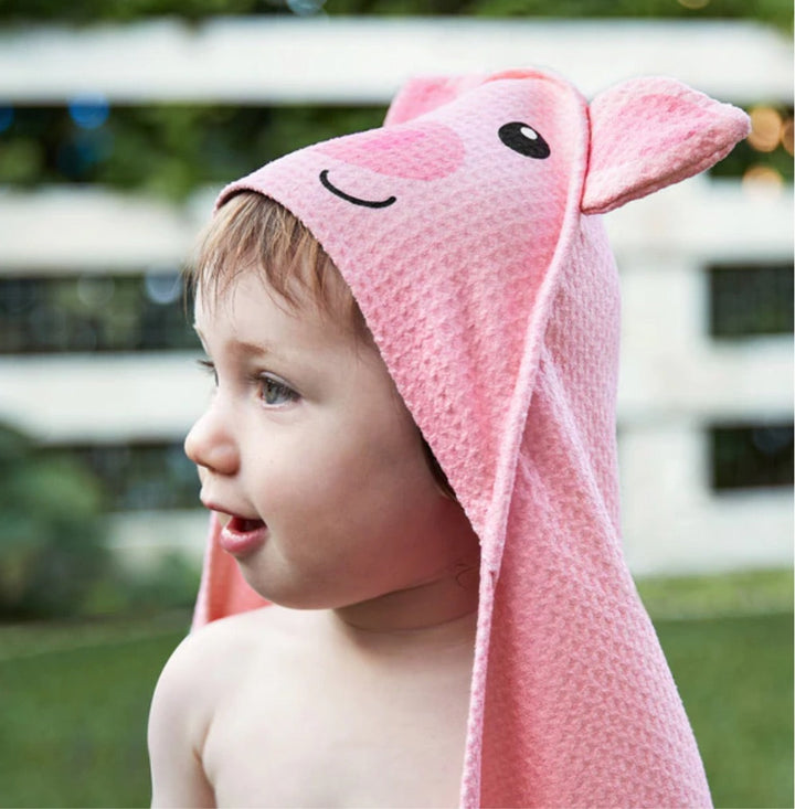 BABY PARKER PIG HOODED TOWEL