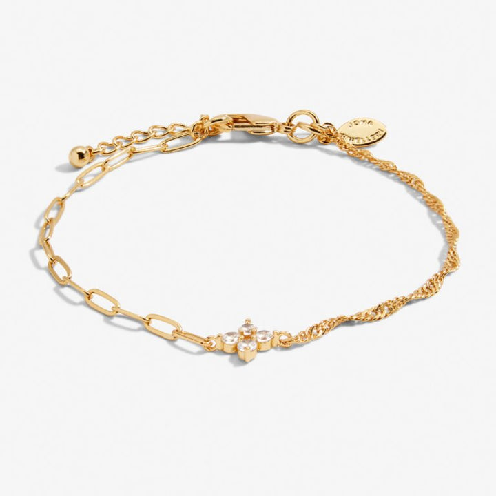 STACKS OF STYLE GOLD STAR BRACELET SET OF 2