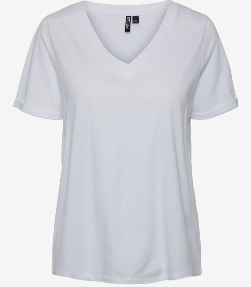 RIA BRIGHT WHITE V-NECK T-SHIRT