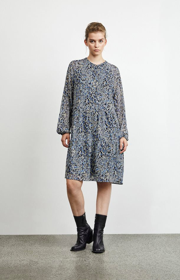 BLUE LEOPARD PRINT DRAMA DRESS