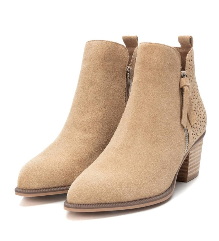 BEIGE SUEDE ANKLE BOOT