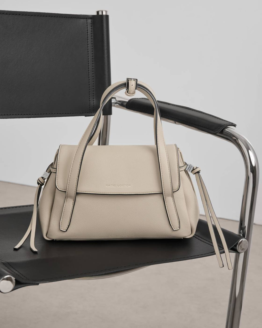 Alyssa Top Handle