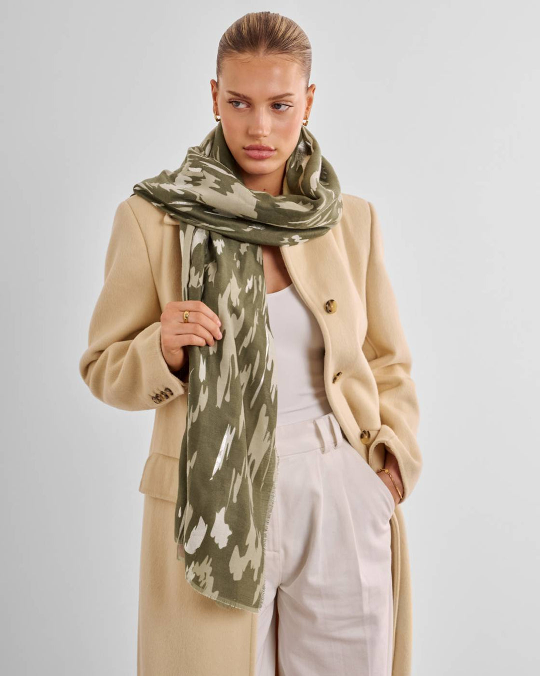 Printed Foil Scarf - Animal