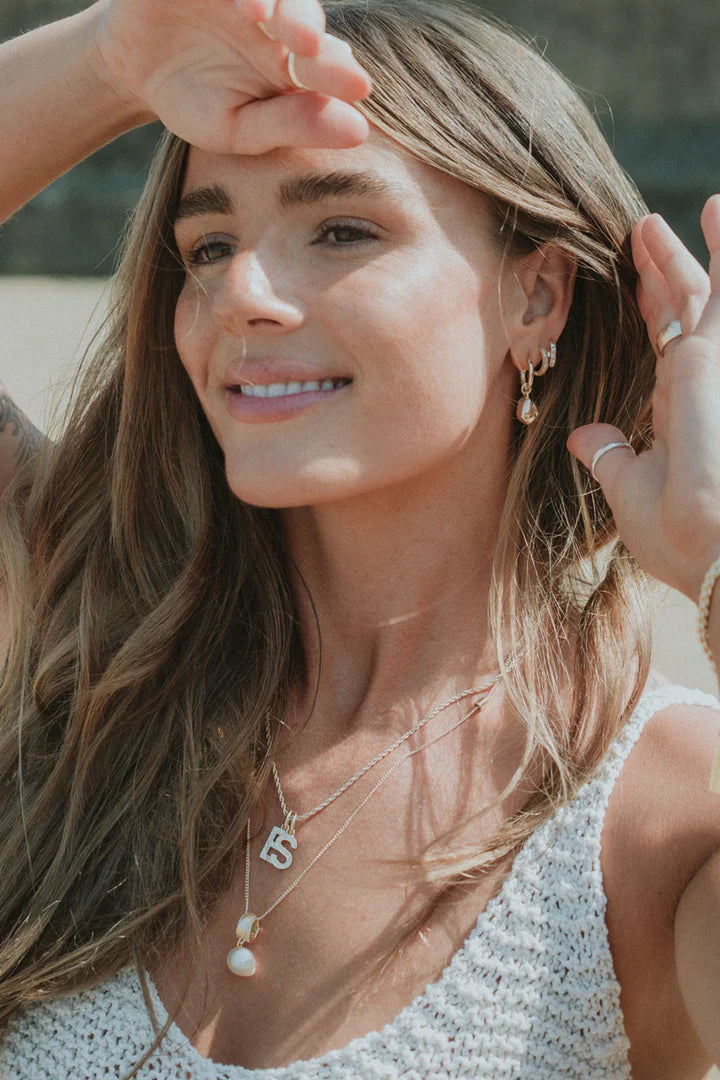 GOLD FRESHWATER PEARL NECKLACE