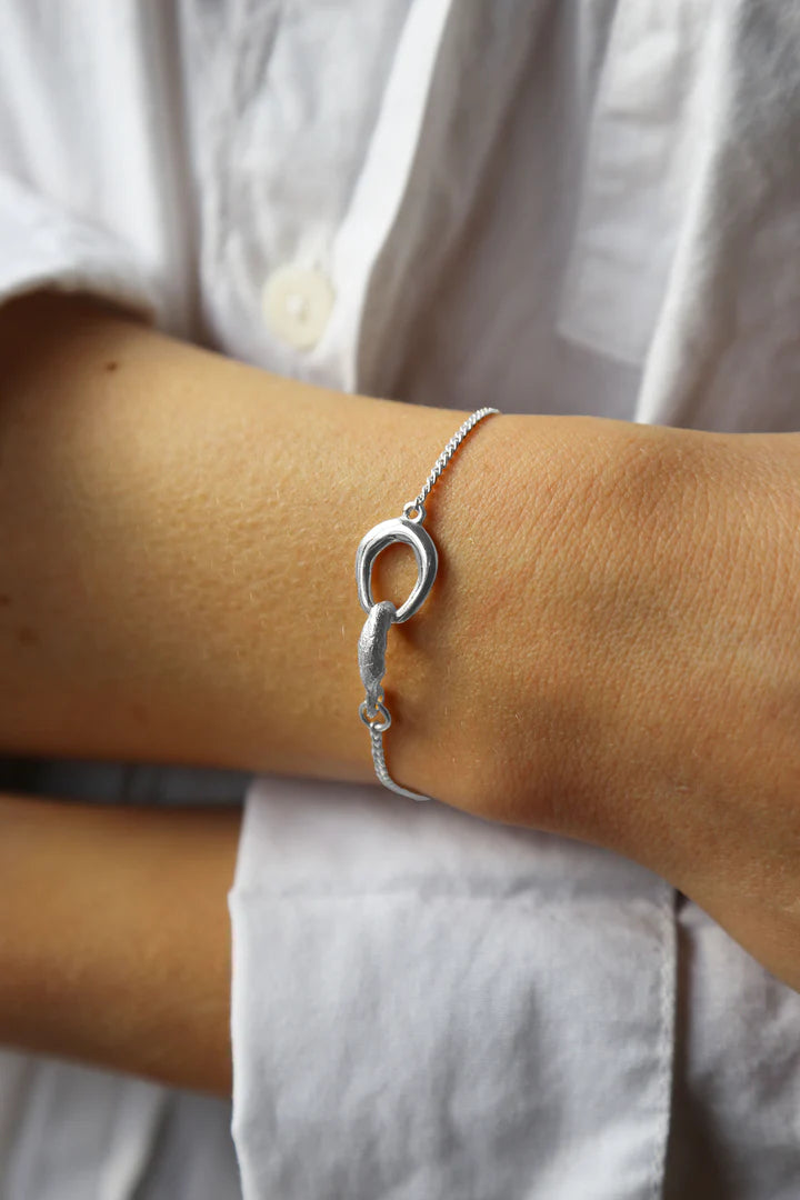 CAPTURE BRACELET SILVER