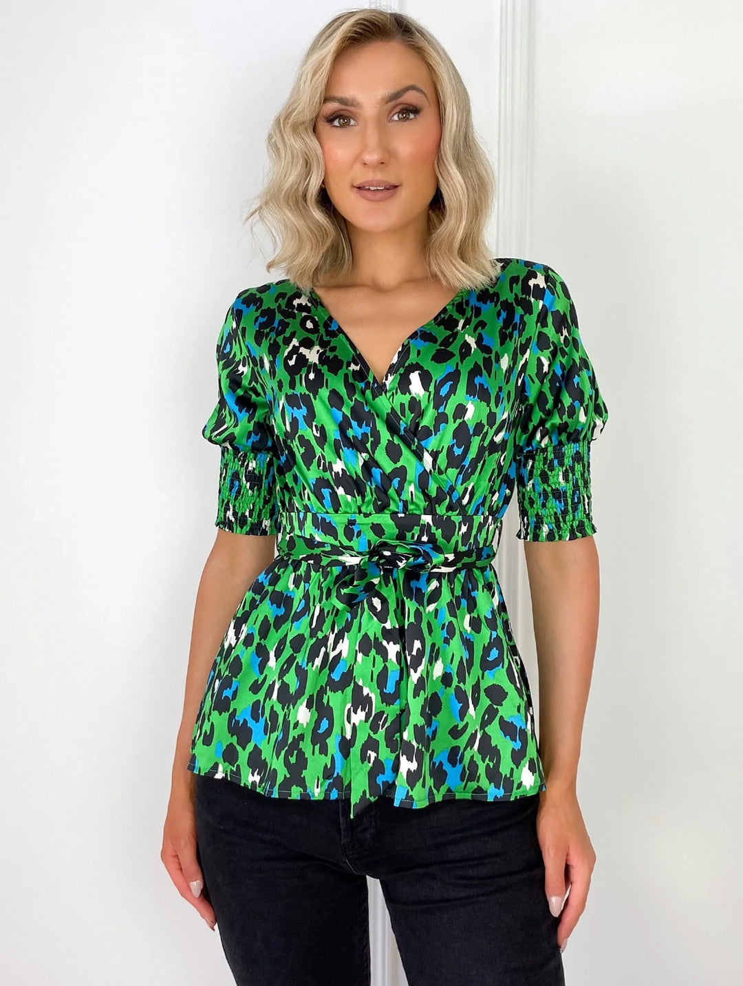 GREEN LEOPARD TIE WAIST TOP