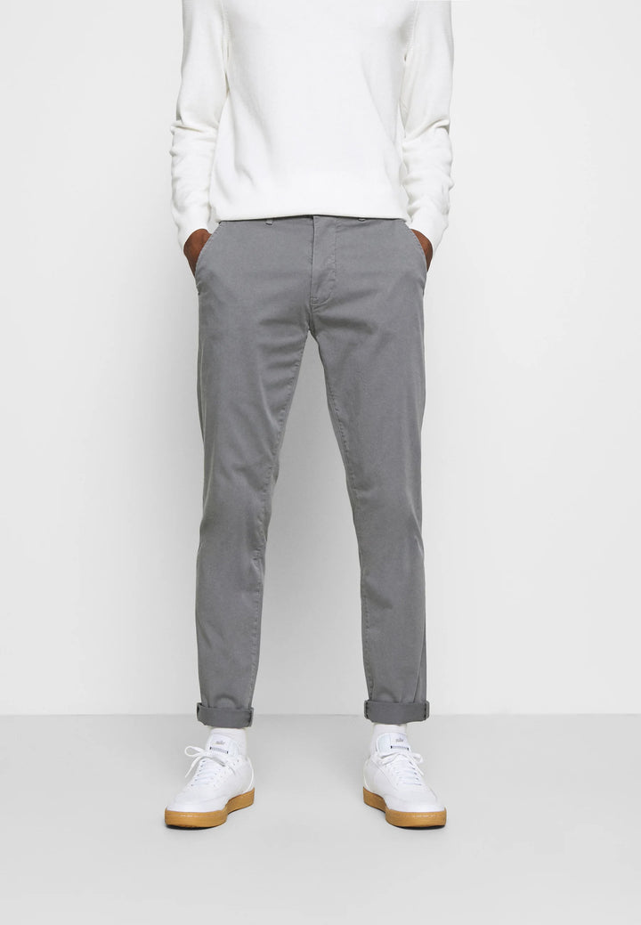 VIGGO GREY CHINO PANTS